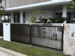 Double Gates with vertical 50x10